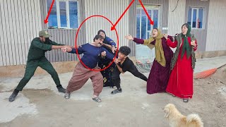 Mirza Ali's return and her attack on Mahan and Shiva: Mahan's strange fear