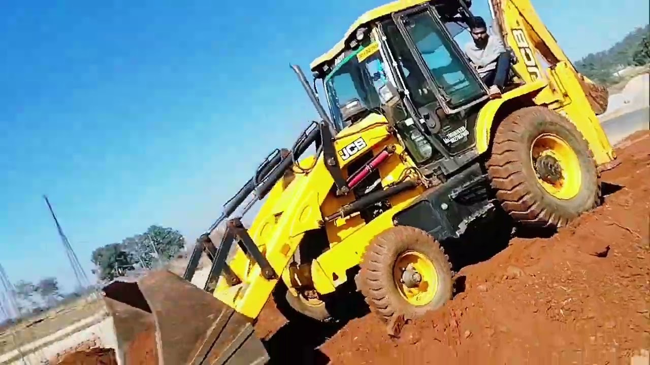 Jcb वाला वीडियो |जिसमे ट्रेक्टर और jcb चल रहा है |उसके वीडियो है |घर पटाये हो रहा है 