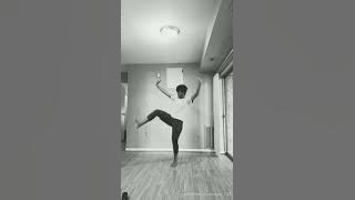 Sur la Plage des Pas Perdus - Lord Ekomy Ndong