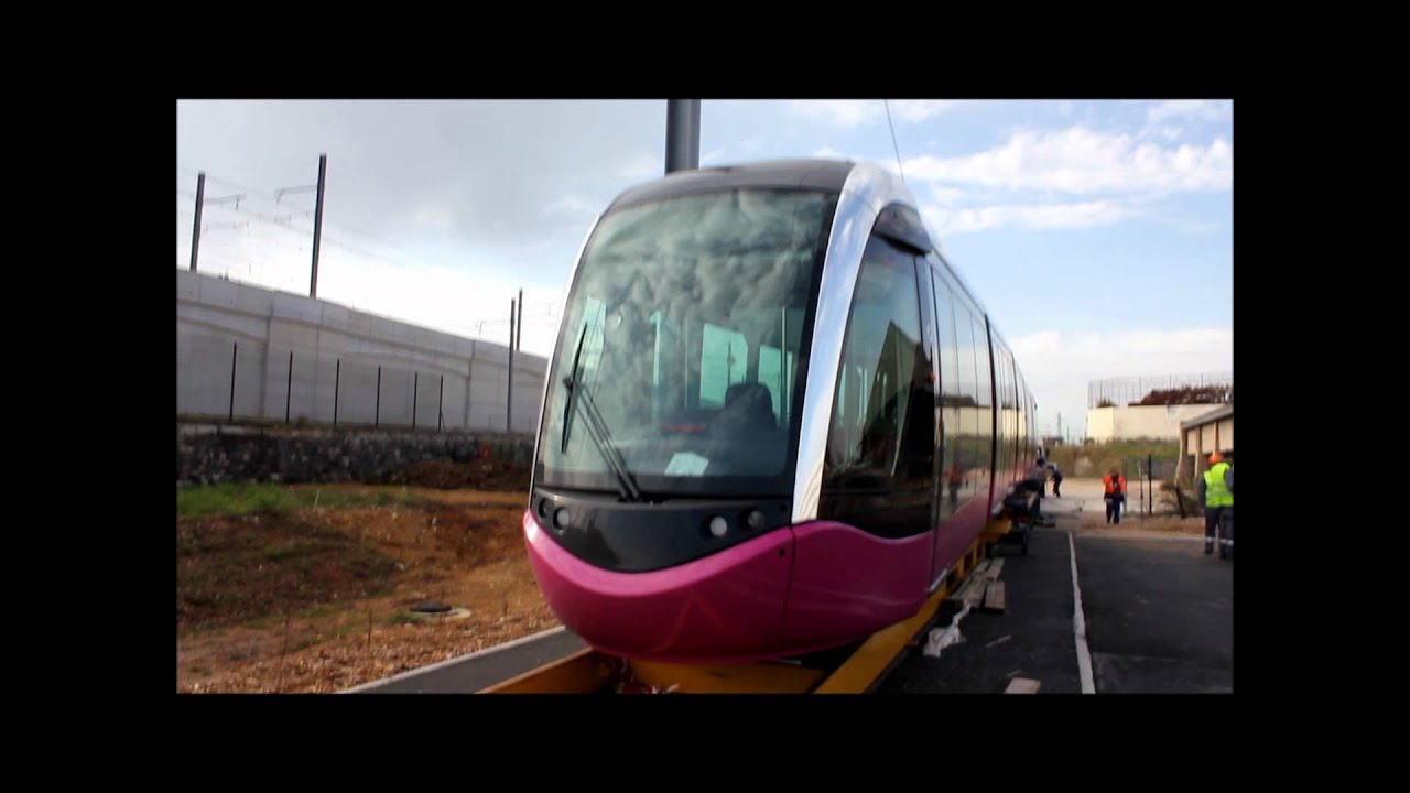 [1003] Livraison au CEM le 27-04-2012 - Divia