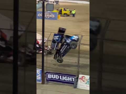 Wild Crash At Start of World Of Outlaws Heat Race Tulare Thunderbowl Raceway Kraig Kinser Corey Day