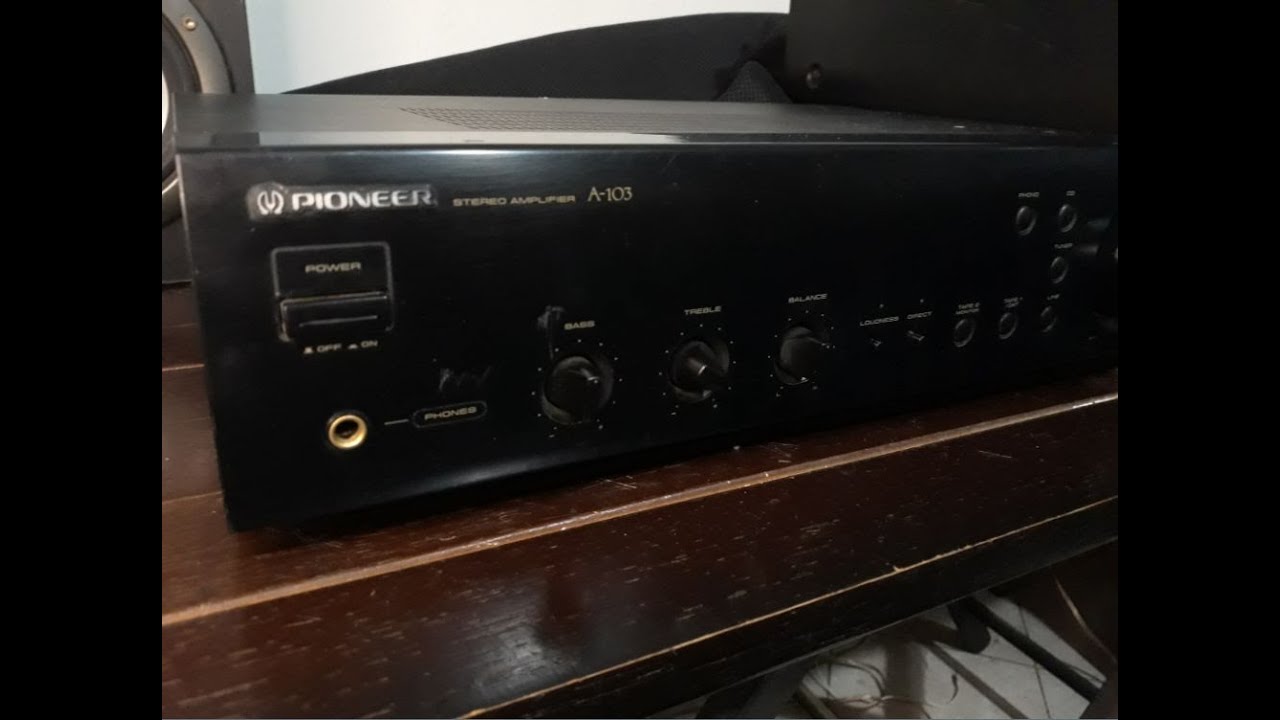 Pioneer A-103 プリメインアンプ　美品！ PIONEER A 103 AMPLIFIER - TUNER MODEL 9 - KLIPSCH SPEAKERS