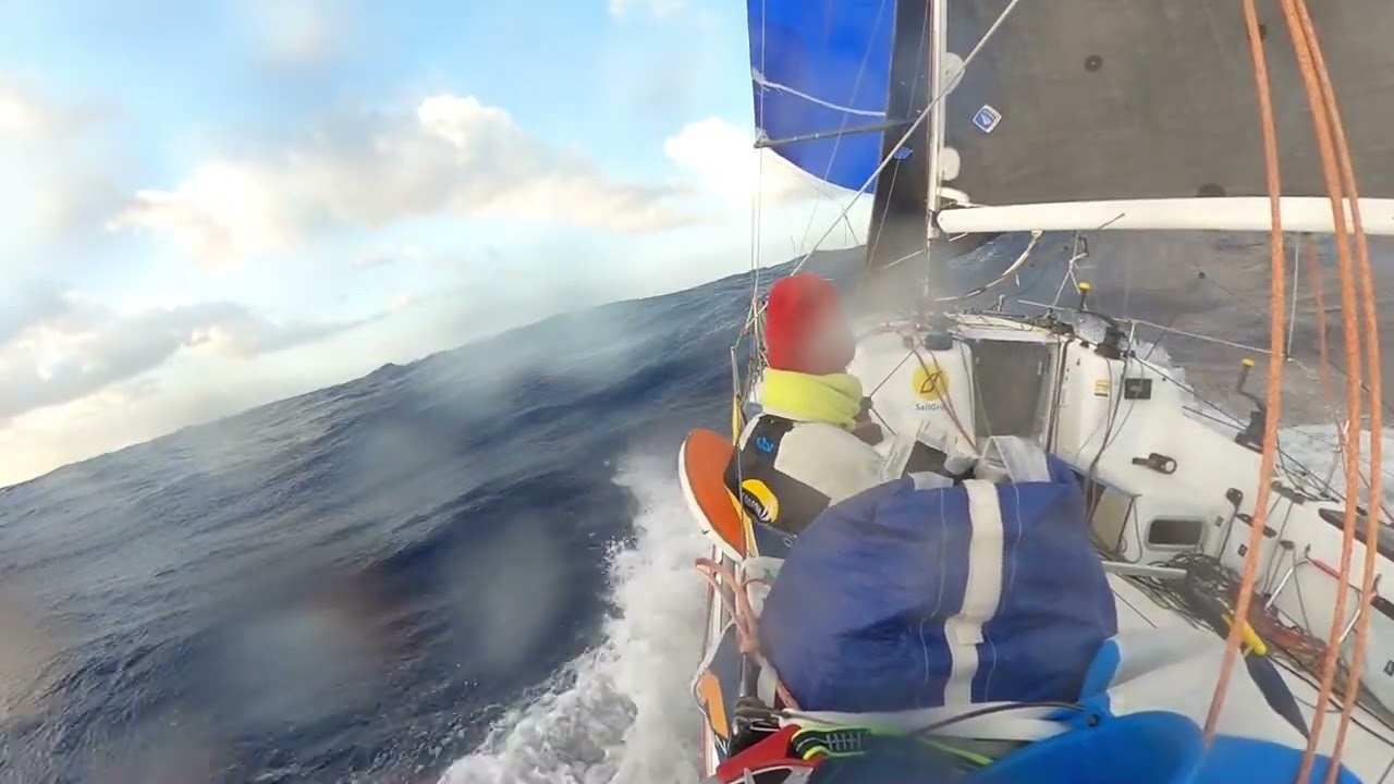 Transquadra 2022 à fond sur Sapristi Sun Fast 3300