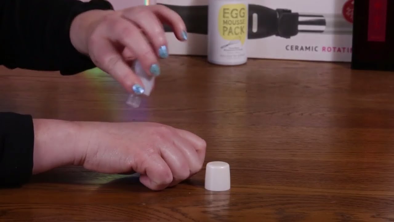 video TATCHA The Essence Plumping Skin Softener