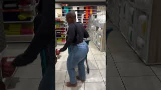 Jeans Fitting Try-Out Plus-Size Curvy Model Black Is Beautiful Fashion Lifestyle Trends
