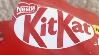 Which KitKat is better?￼
