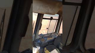 Bulldozer Jangan Ada Gelombang Di Antara Kita 