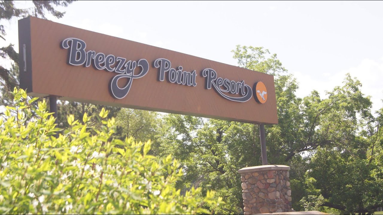 BREEZY POINT RESORT MINNESOTA // SUMMER WORK 2019