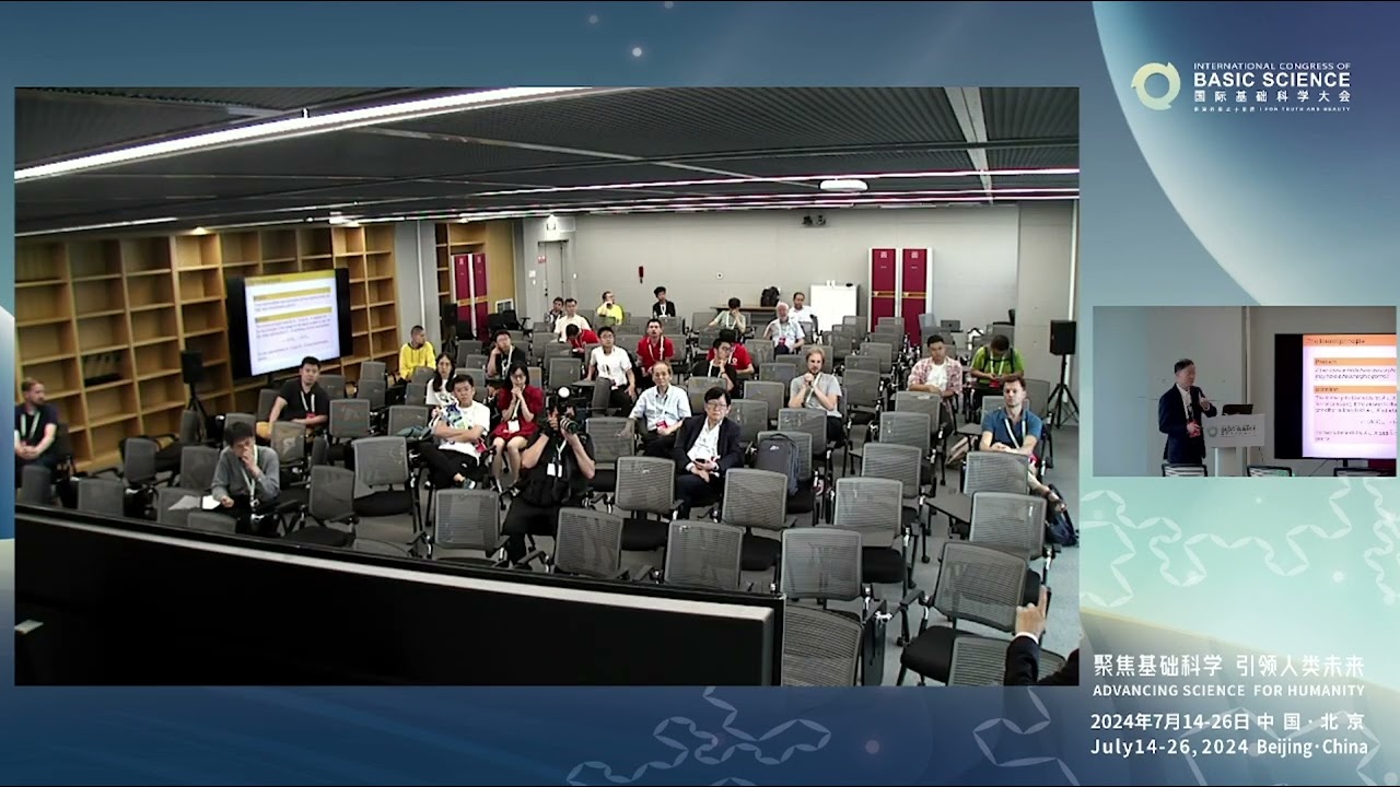 Jun Muk Hwang: On Hirschowitz's conjecture on the formal principle 