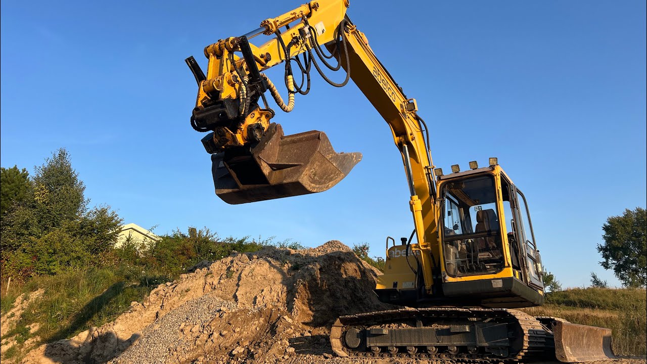 Tomtplanering med min 8tons grävmaskin, parkering, L-stöd  (Abelco XC85) [BJÖRNES GRÄV & MASKIN]