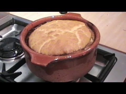 how-to-make-steak-and-ale-pie---video-recipe