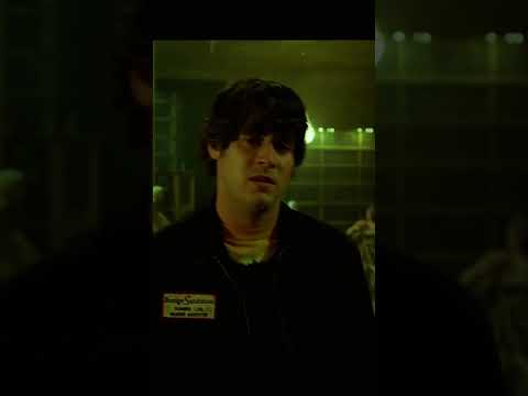 Из него сделали восковую фигуру😳 название фильма: “Дом восковых фигур” #кино #рек #шортс #shorts