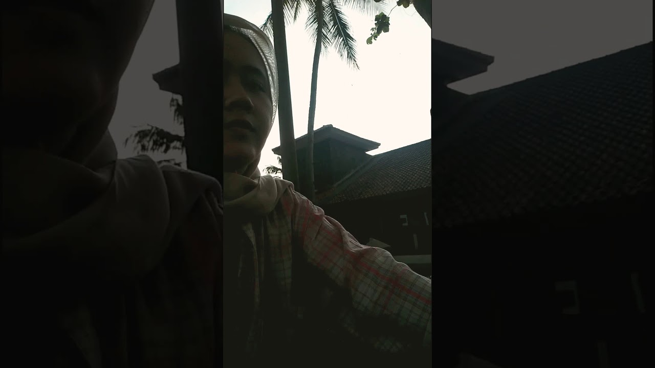 DARI SEBUAH MIMPI BURUK - YouTube