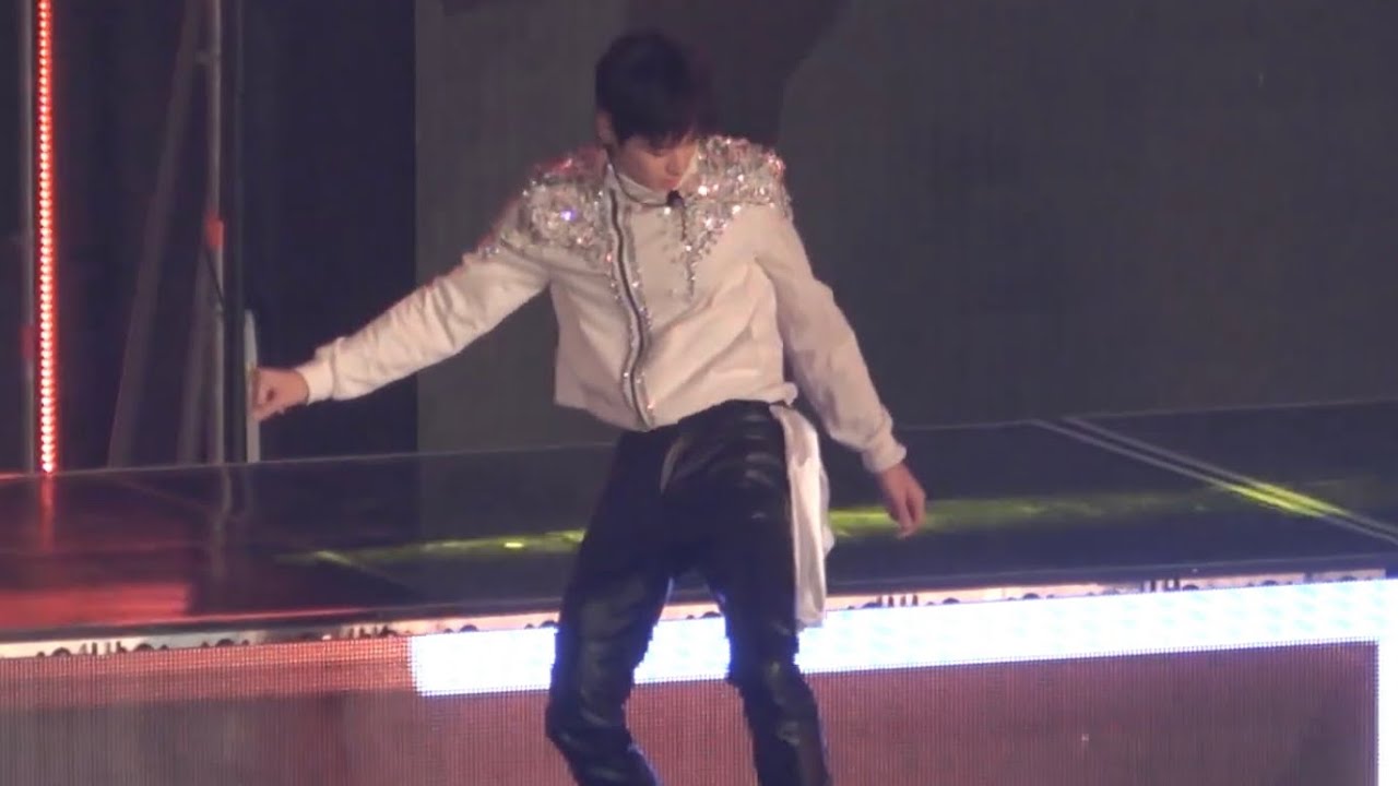 211203 THE BOYZ FAN CON THE B ZONE Hypnotized 주연 focus