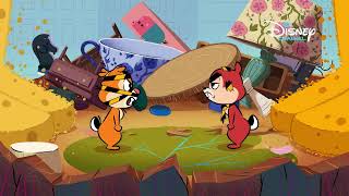 🐝 Królowa jest tylko jedna | Chip i Dale: Parkowe psoty | Disney Channel Polska