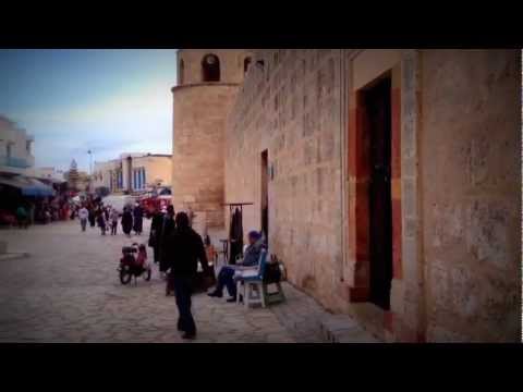 Video: Medina (vanhakaupunki), Tunisia, Tunisia