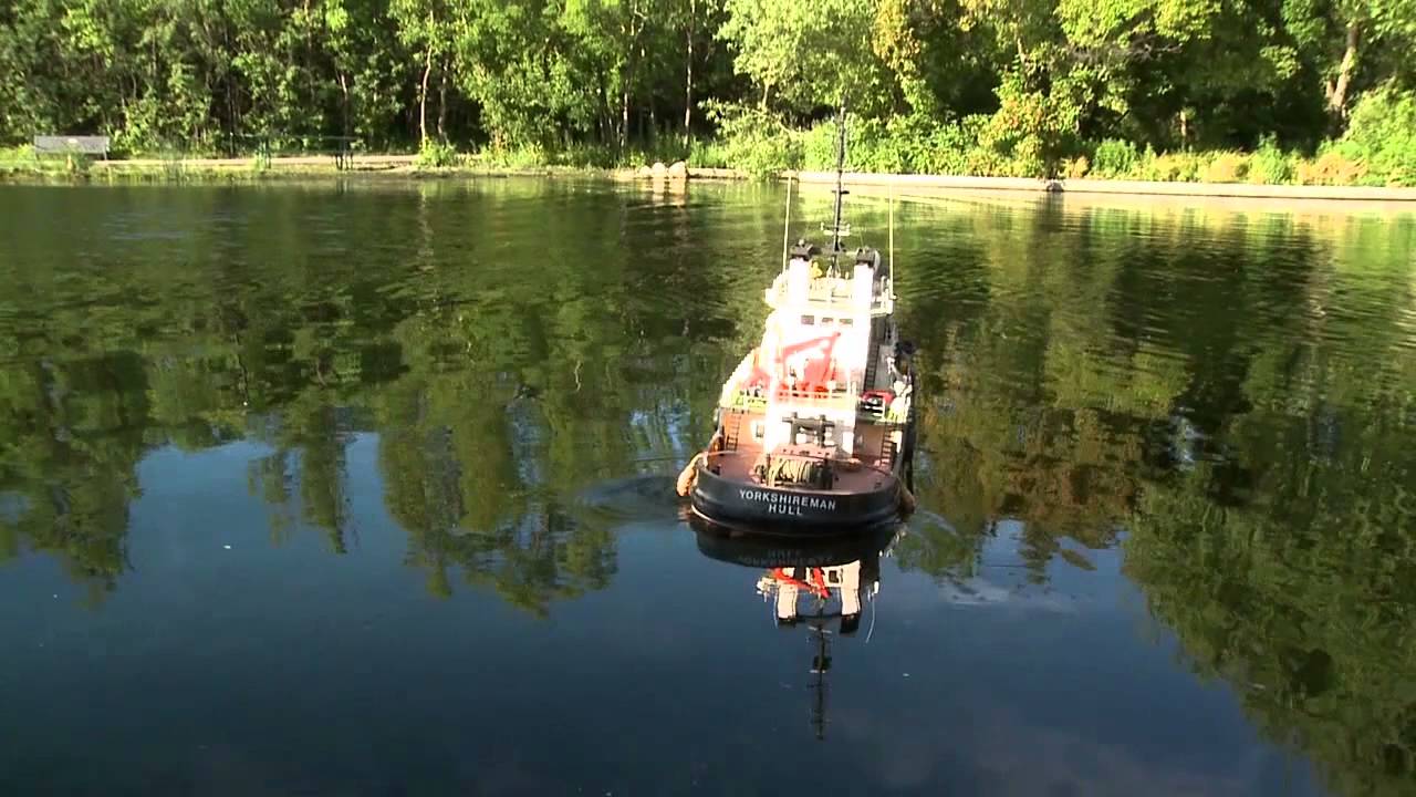 Scale Boats at the Winnipeg boat club. Midwest kit steamer. YouTube Scale Boats at the Winnipeg boat club. Midwest kit steamer. YouTube