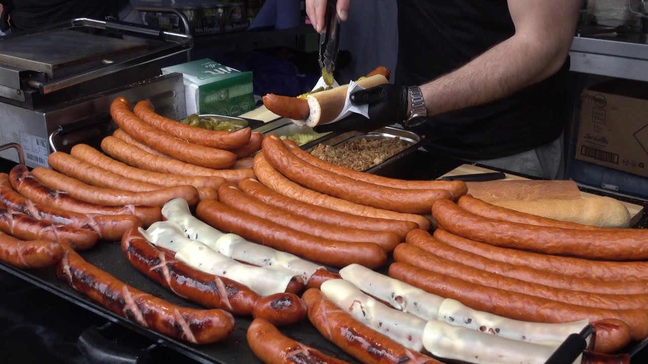 ⁣The Street Food Market of Notting Hill and Portobello Road, London