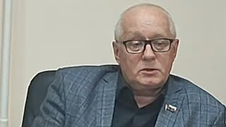 картинка: СРАМОТА И БАБАБОЛЬСТВО🔥 ЖИТЕЛИ ОБЪЯВИЛИ НЕДОВЕРИЕ КРУЖКОВУ И  ДЕПУТАТАМ ПРЕДАВШИМ И ПРОДАВШИМ ИХ✊