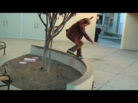 Michael Pulizzi&#039;s &quot;Lurk Hard&quot; Part