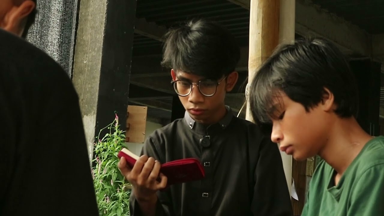 Gazebo Ilmu Le Cendekia | “Cemas”