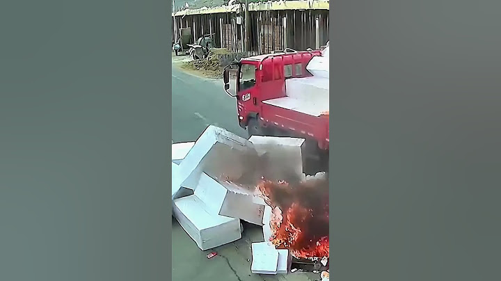 LKW geht in Flammen auf #shorts