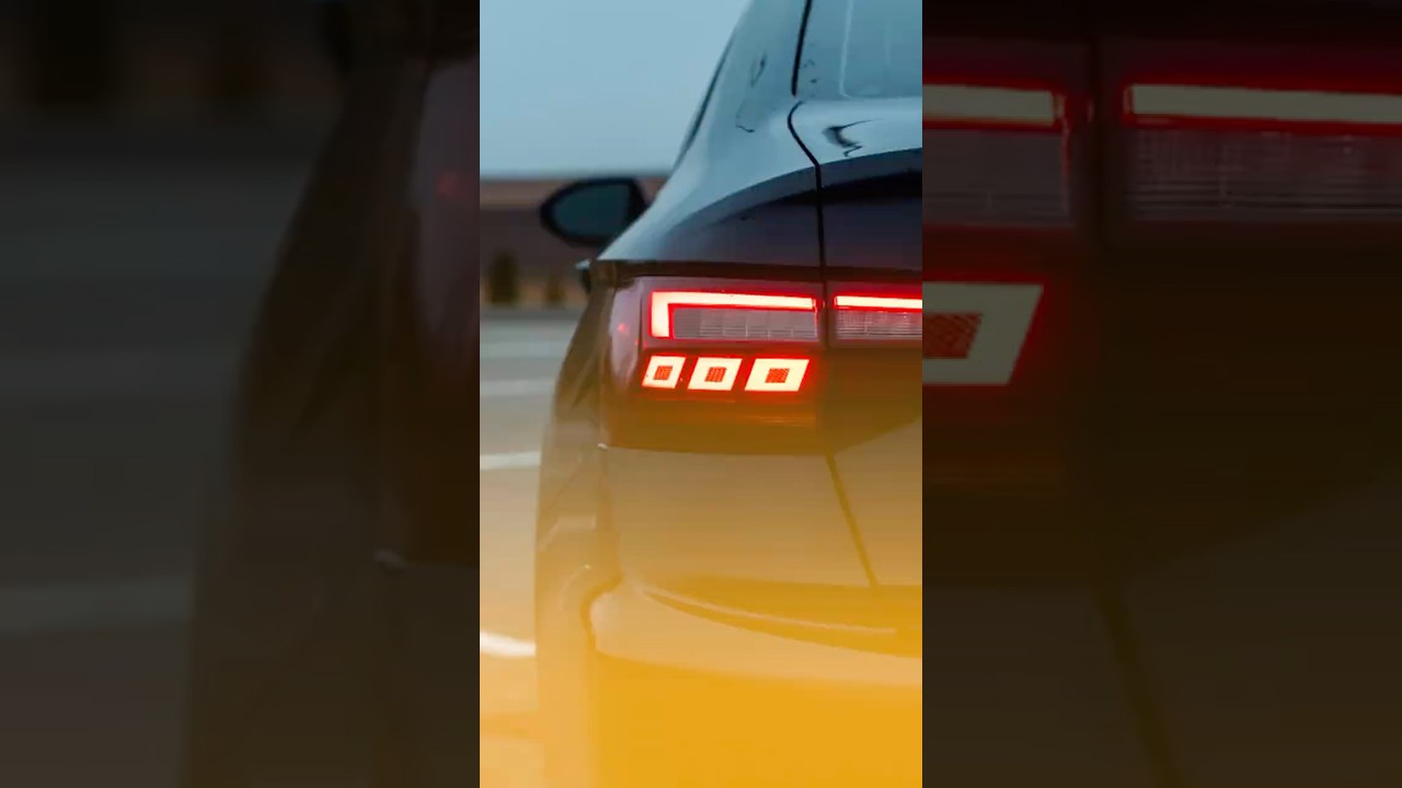Stop lampeggianti obbligatori: cosa cambia da oggi per le auto nuove