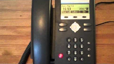 Coms Polycom: How to Call Transfer (Attended and Blind)