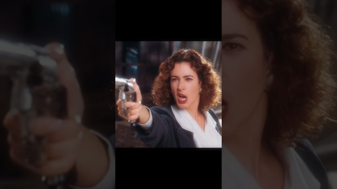 “Ray Finkle” - 🎥: Ace Ventura: Pet Detective - 🎧: Lift Yourself (Kanye West)