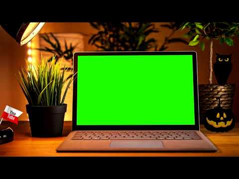 Fond vert -  écran pc portable sur bureau