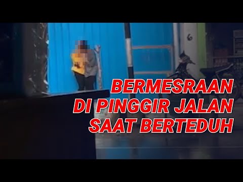 Viral Video Pasangan Kekasih Bermesraan saat Berteduh, Ciuman dan Berpelukan di Pinggir Jalan