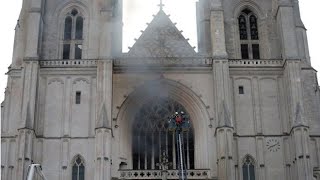 Incendie criminel présumé dans la cathédrale de Nantes