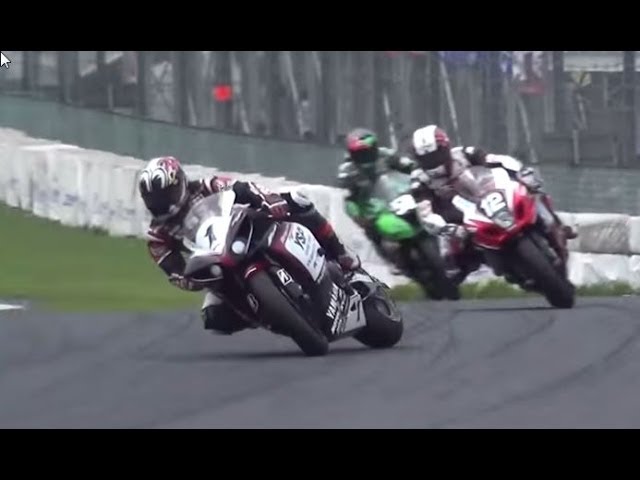 全日本ロードレース スーパーバイク級 進入リヤスライド走法のオンパレード 筑波1コーナー Youtube