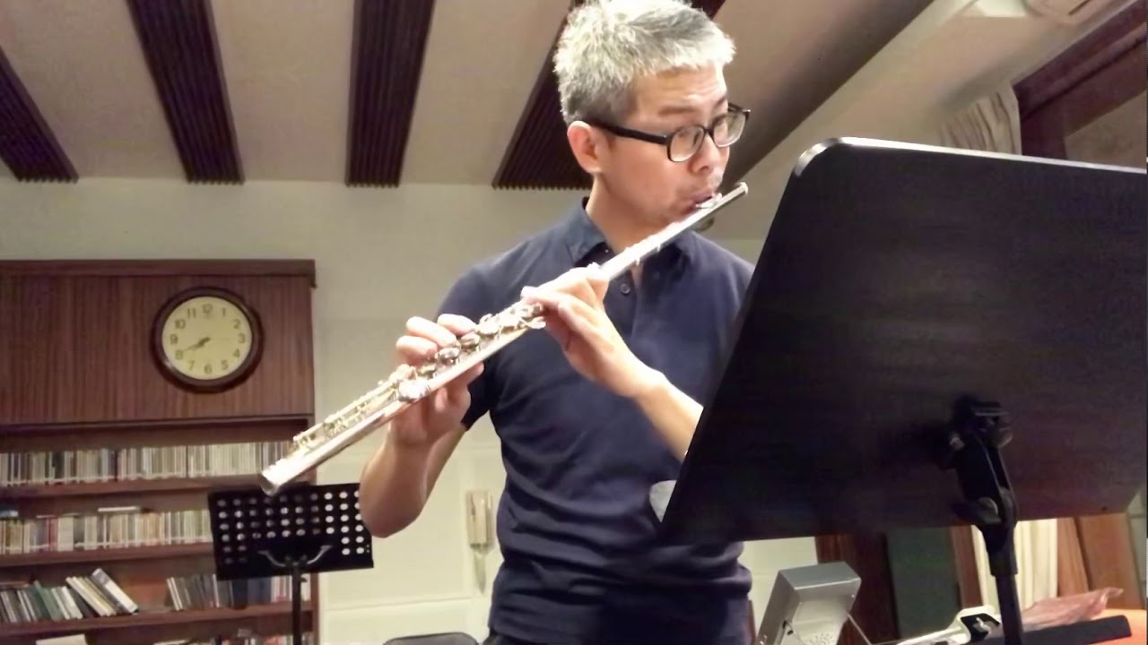 Andersen / 24 Etudes for Flute, op. 33, no. 1 (C Major) YouTube