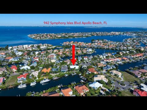942 Symphony Isles Boulevard, Apollo Beach, FL home video tour