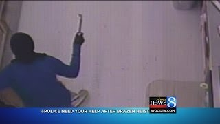 Walmart arson, iPad theft caught on tape