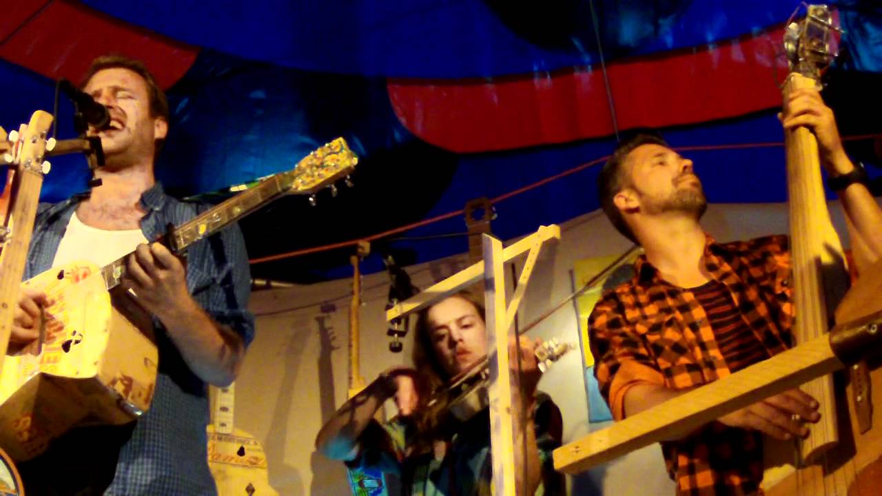 goslink live @ lowlands 2011.MOV