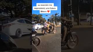 la niña ️ #moto #parati #viral