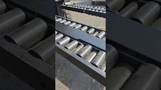 Roller forks for palletless handling of cargo.