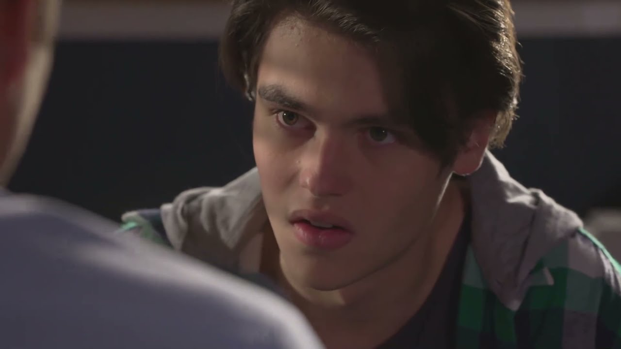 Felix Mallard | Neighbours  [2015] | Confessing to Burning His School Down and Getting Arrested