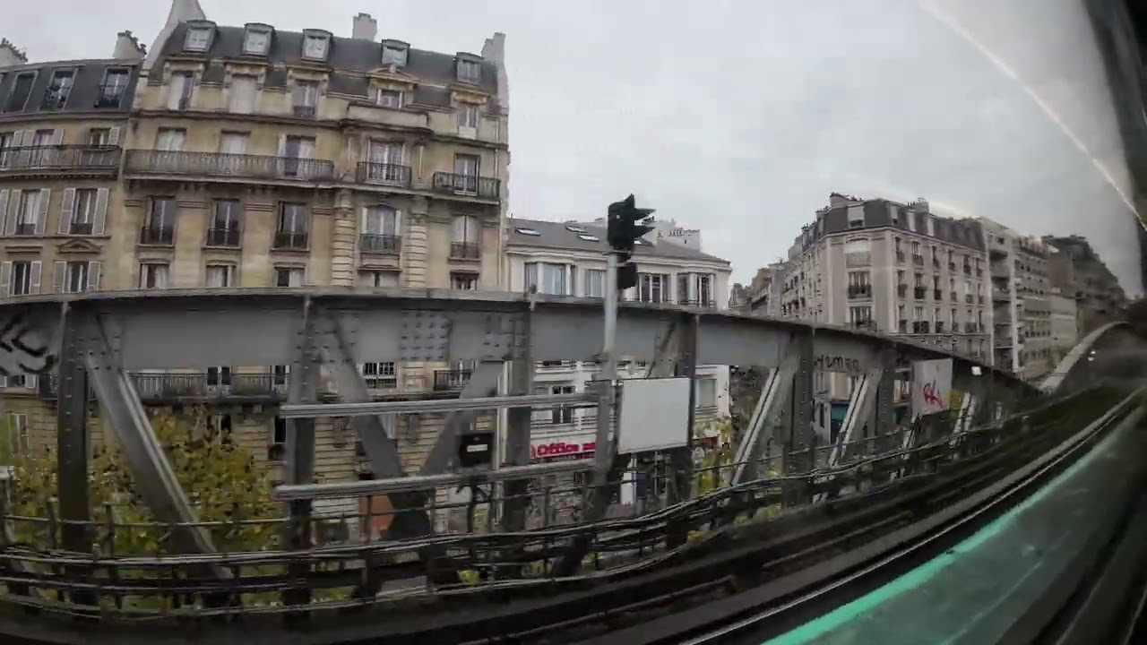 Paris metro line: 6 Charles De Gaulle Etoile-Nation.