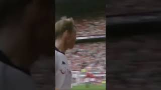 Teddy Sheringham Goes To Wrong Dug Out At Old Trafford!!😆😆