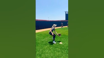 Balls to the wall! Correct fundamentals in the outfield with f8 Outies! Summer camp 20205 softball