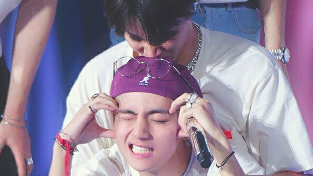 VHOPE : Kiss Me Slowly