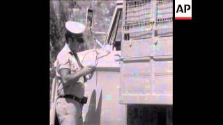 SYND 27/08/1969 SCENES OF TIGHT SECURITY FOLLOWING A SHELL ATTACK