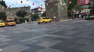 ilk Bakışta Herkesi Şaşırtan Cadde