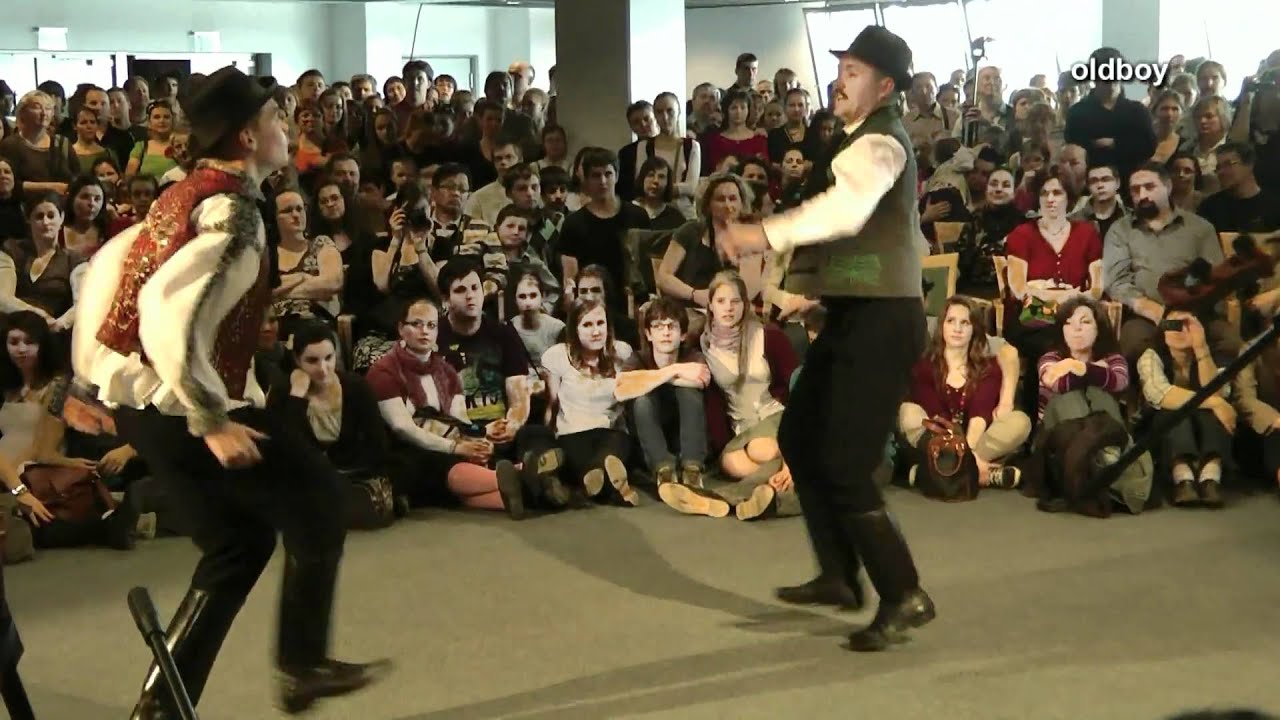 Hungarian Folk Dancer Families (2)