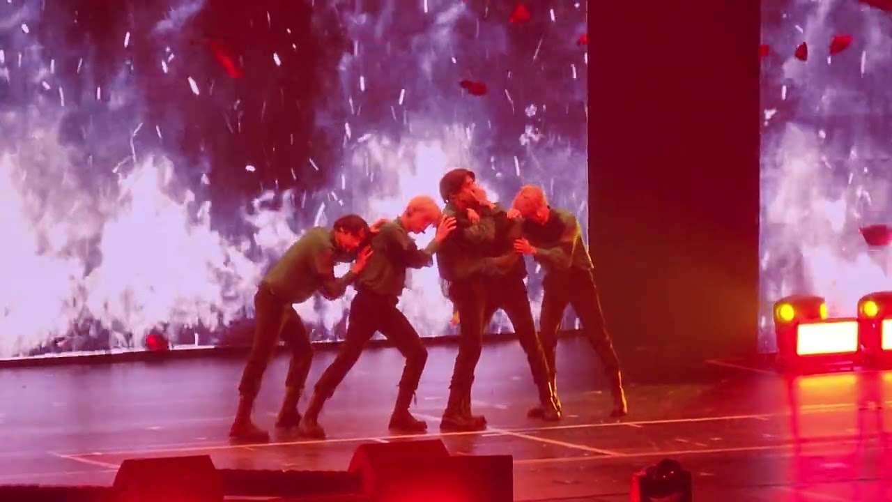 TXT WORLD TOUR ACT : LOVE SICK in Manila 221028 | Can't You See Me?, Opening Sequence