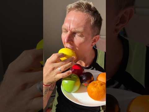 Man and fruits 🍉 What message about kindness towards others do I want to convey through the story