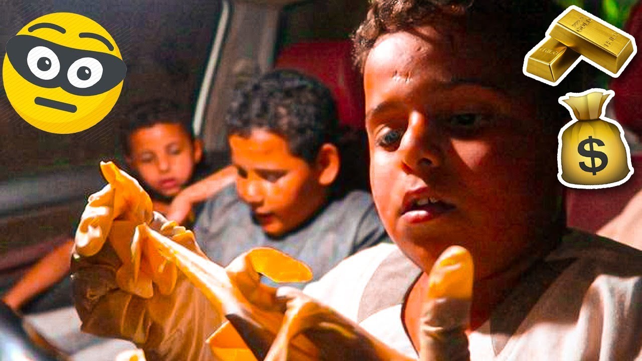 البطريق يدخل بيت غني وينصدم بالجوالة الموجوده😨الجزء الأول